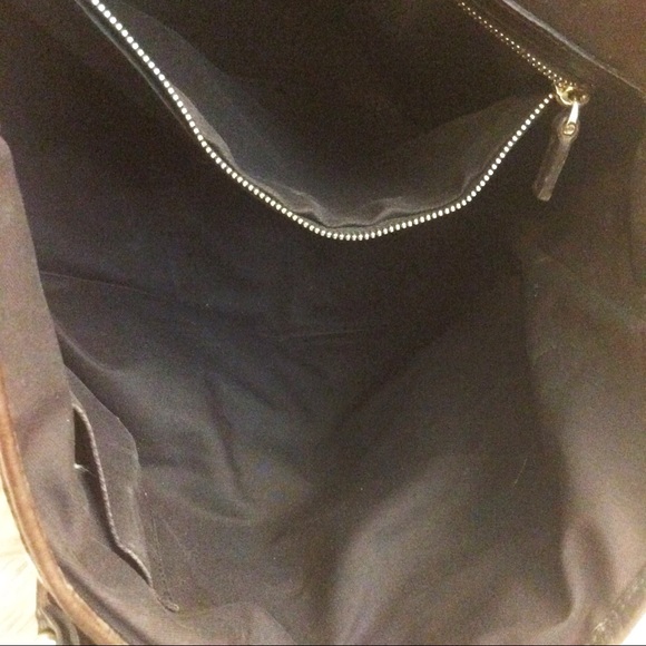 Gucci Signature Brown Canvas Tote w/ FOB Charms - Picture 5 of 6